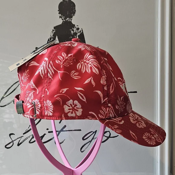 YETI Red Floral Hat - Picture 4 of 5